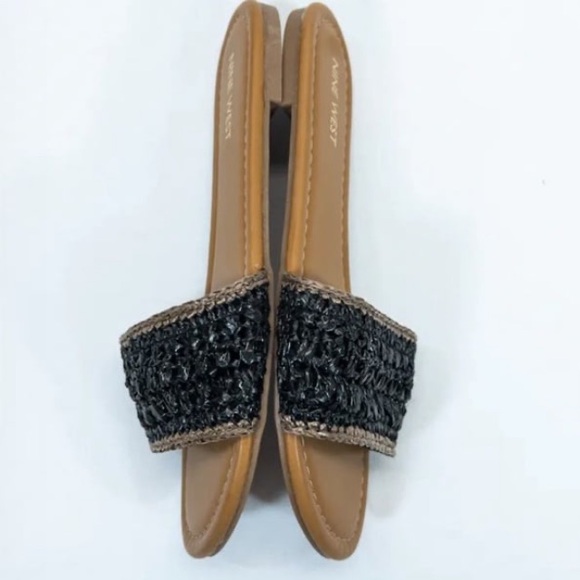 Nine West Women's Beehiv Slides Sandals Black/Tan Flats NWT - Picture 4 of 4